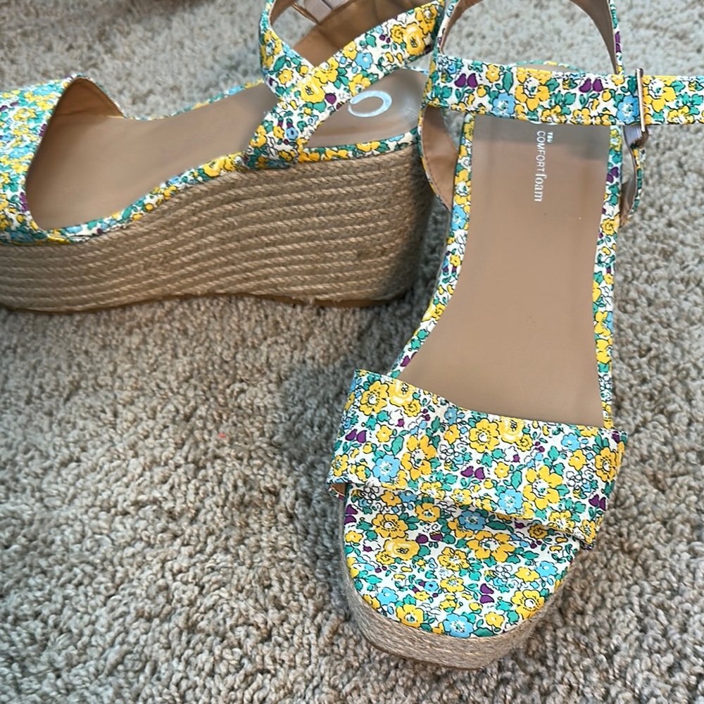 Floral Wedge Sandals
